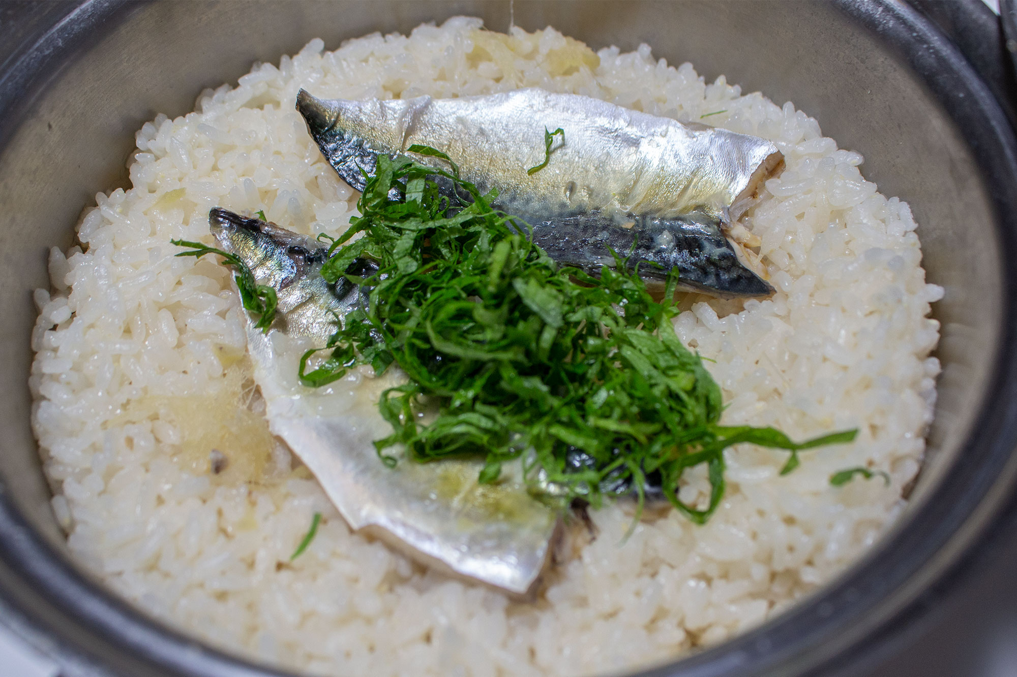 海外でも作れる日本食の鯖の炊き込みご飯